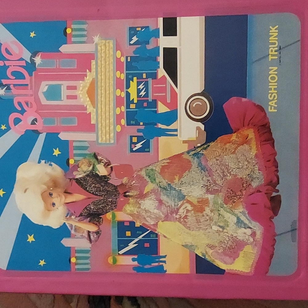 Rare 1989 Barbie Fashion Trunk